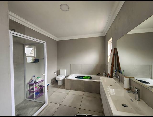 3 BEDROOM TOWNHOUSE FOR SALE IN ARCON PARK